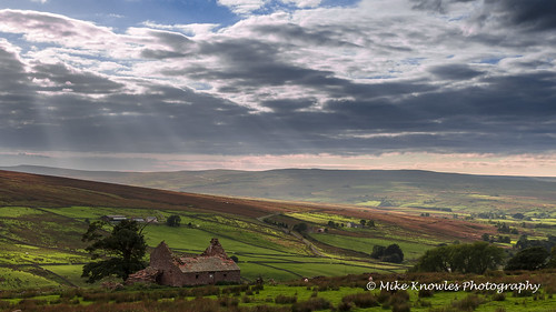windyhall canon canon650d cumbria clouds cloudburst mikeknowles hill hills ndfilter northpennines ruin ruins