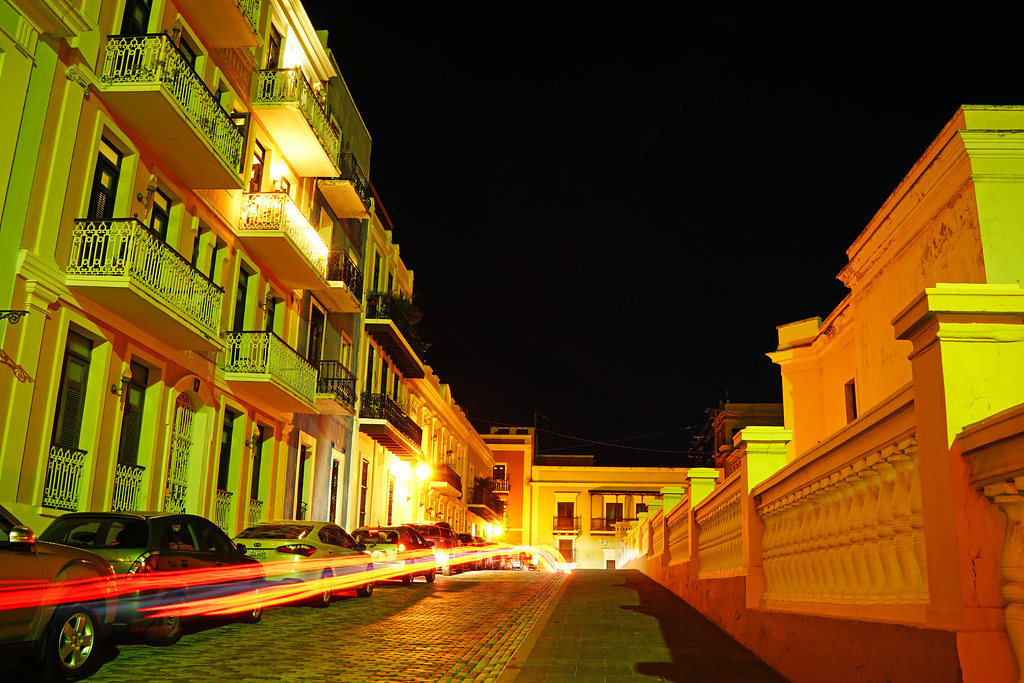 San Juan by night. Calle Luna