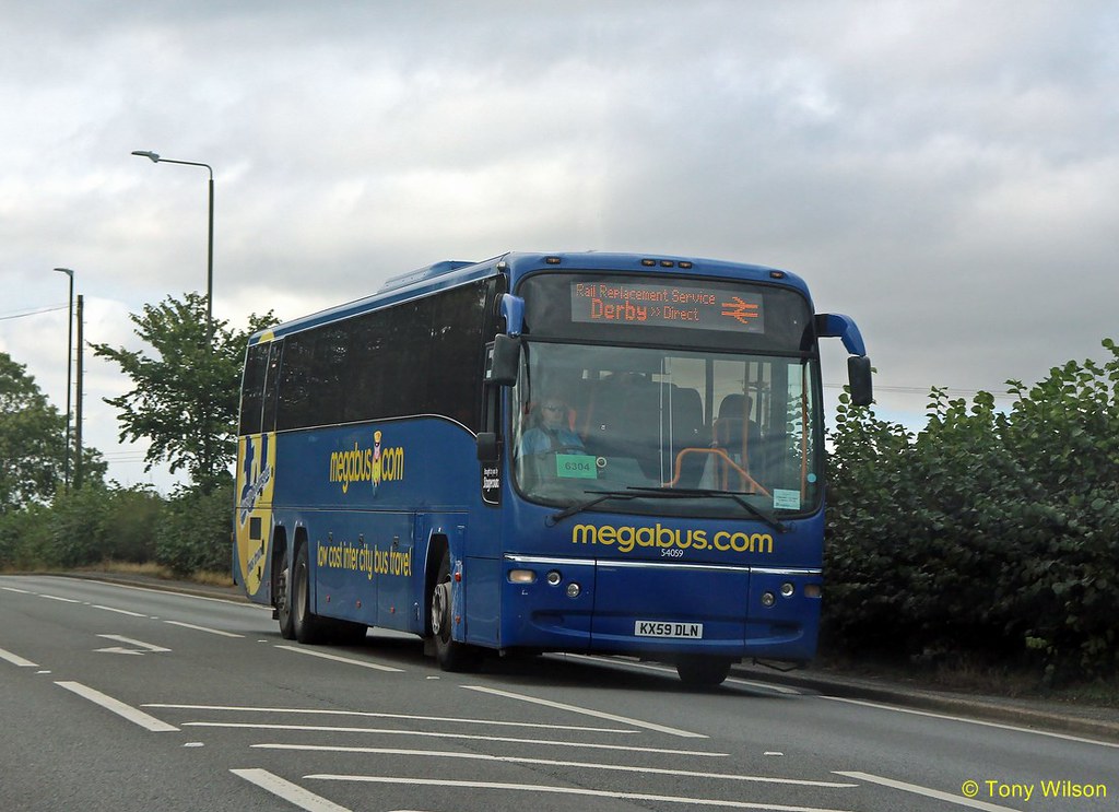 KX59 DLN Stagecoach Megabus 54059 Volvo B12B with Plaxton Panther body at Shirland 18Aug18 (Copy)