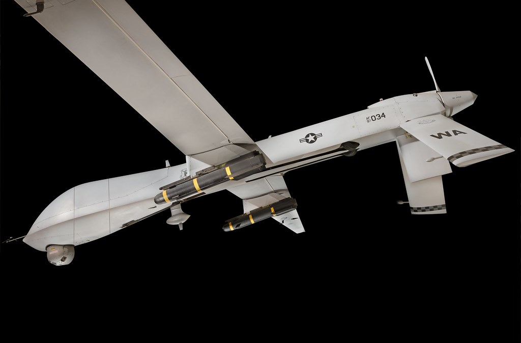 Predator systems. Mq-1 Predator UAV. General Atomics mq-1 Predator. Hellfire mq-1 Predator. Mq-1 Predator чертежи.
