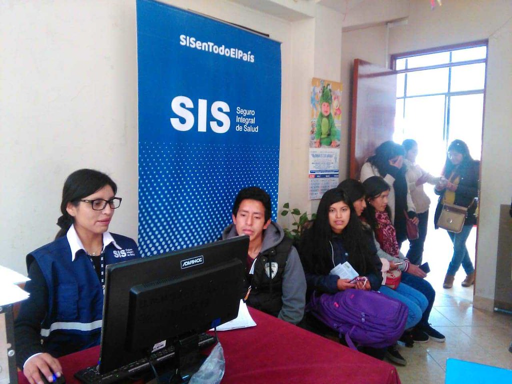 SIS: Peruano que reside en el exterior y que se encuentre ocasionalmente en el país recibirá los beneficios del SIS (Foto: SIS).