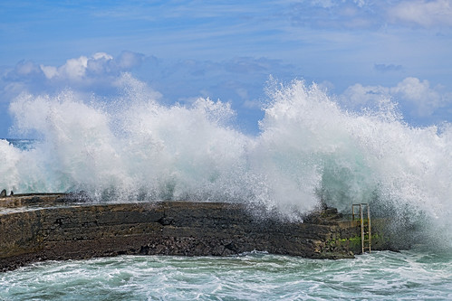 Waves Explode Huge wave exploding! | This shot is even more spectacular th… | Flickr