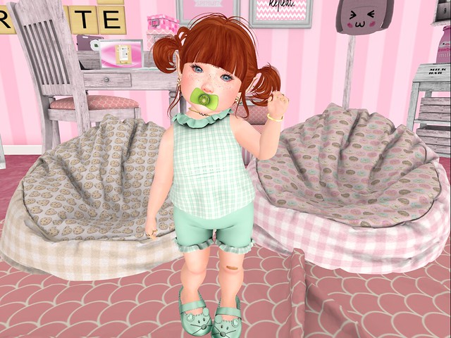 PLA Hannah Outfit @ the Glamour Kids Event, BoWillow Fruit Paci's , and Little Clover Squishy Beanie Bags TPR, Sweet Potatoes Little Blogger Office