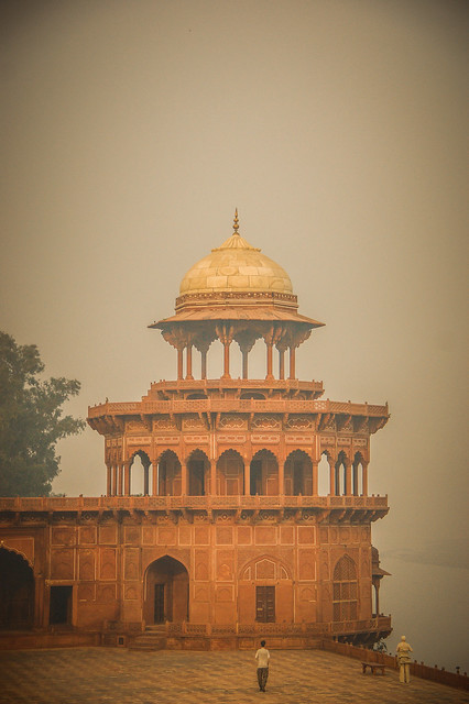 2008 Agra