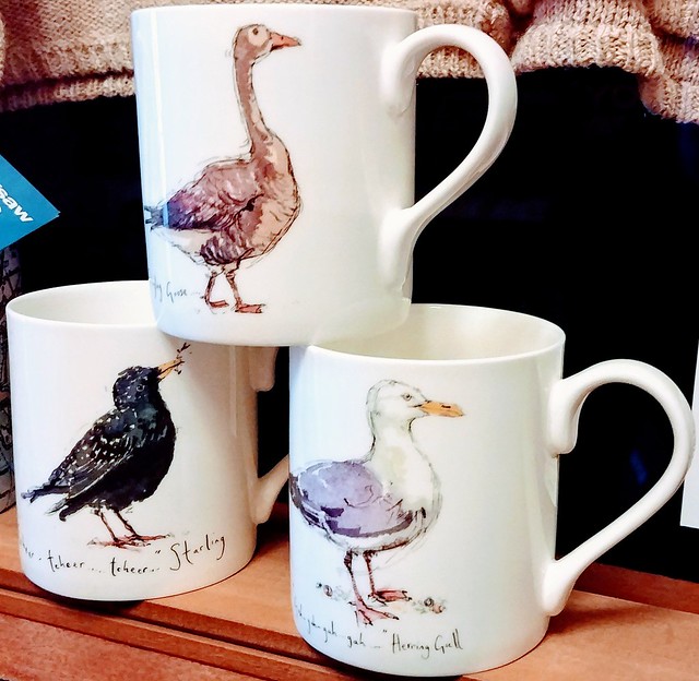 Greylag goose, starling, and seagull on coffee mugs