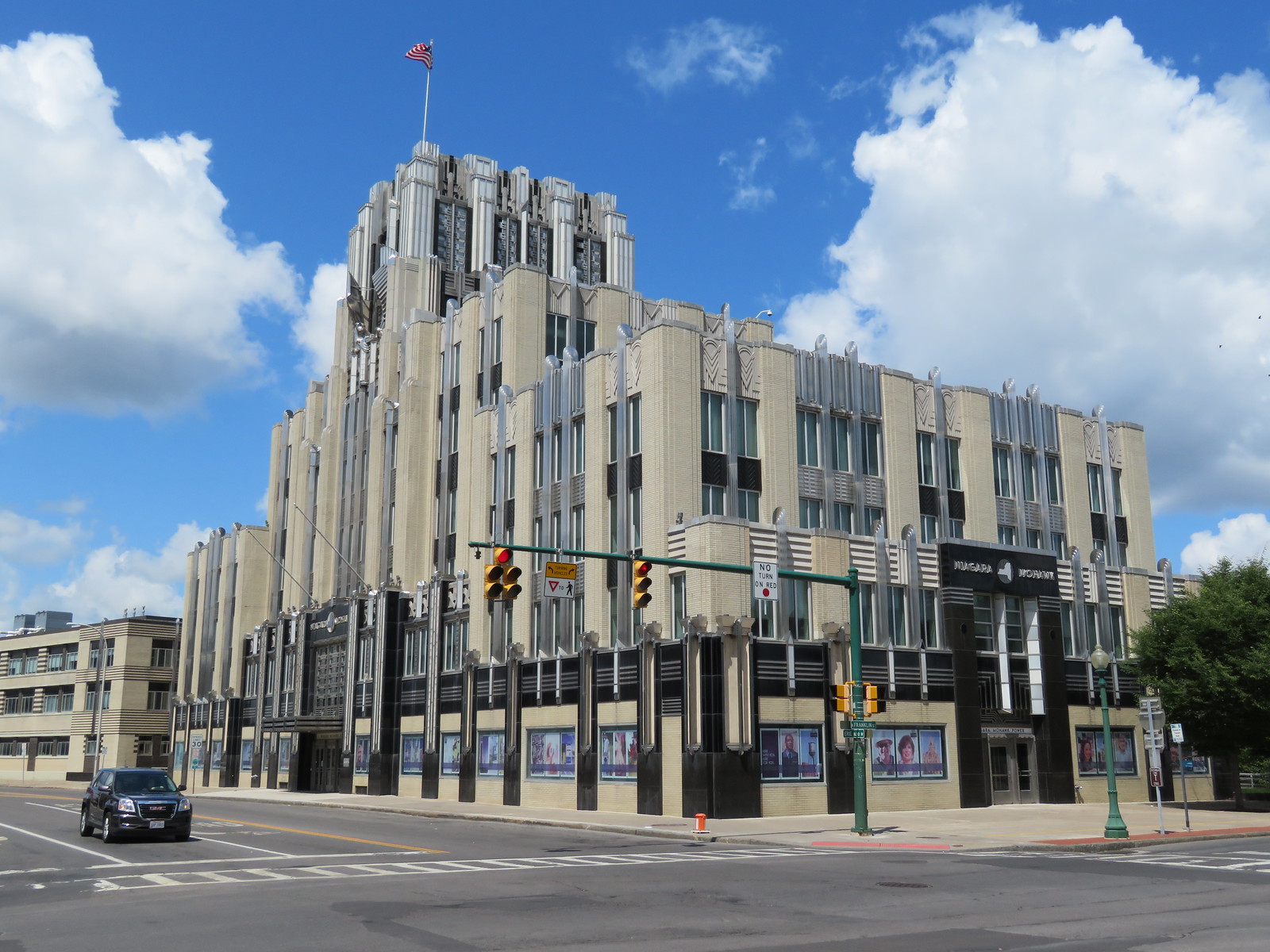 Niagara Mohawk Building