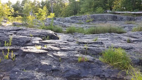 wisconsin eauclaire bigfallscountypark river rockformtions