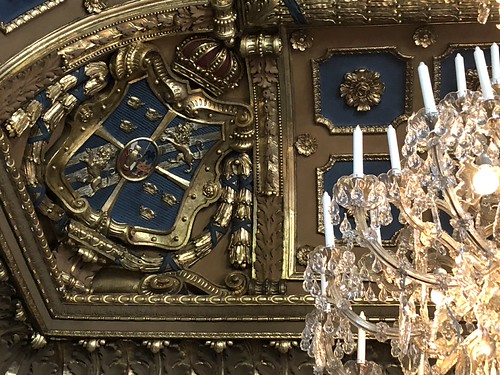 Crest In Ceiling Ceiling Crest in Palace | Aaron English | Flickr