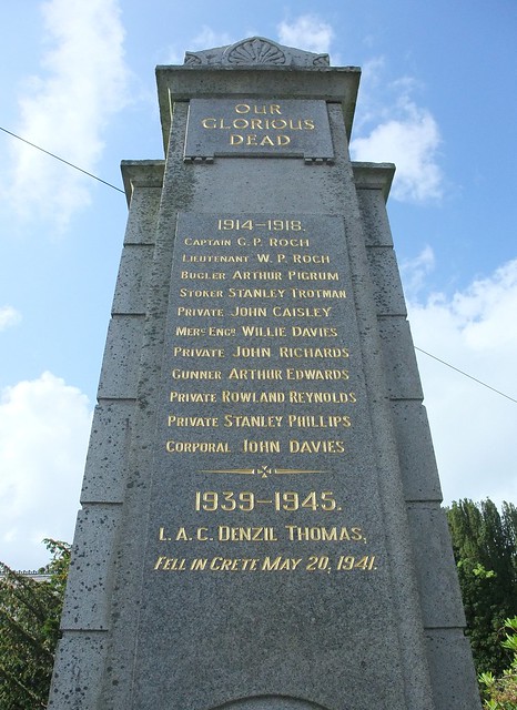 War Memorial, Llanboidy, Carmarthenshire