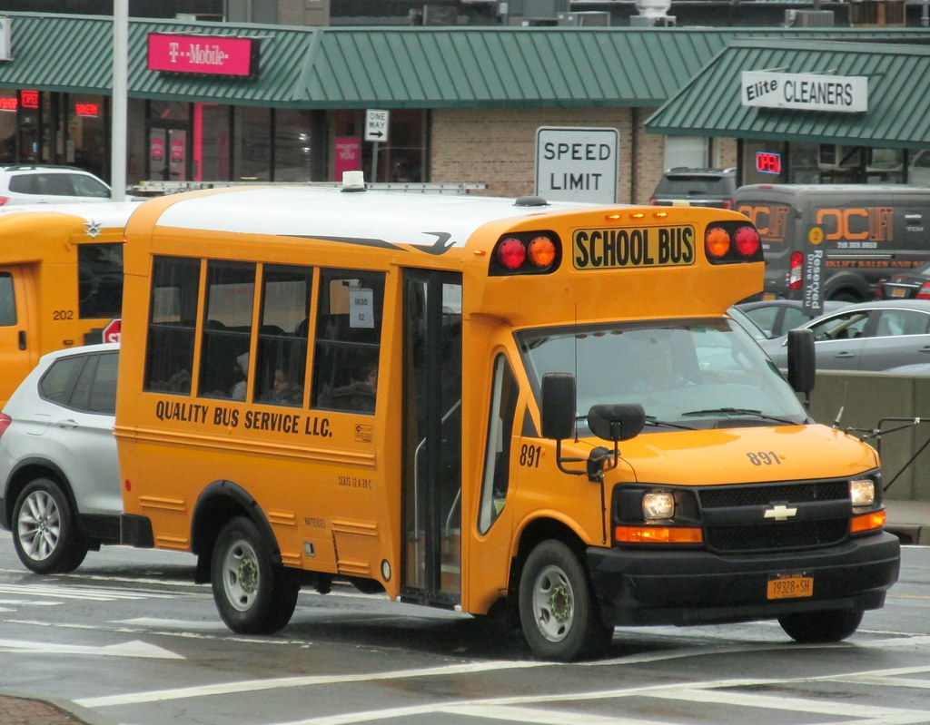 Quality Bus Service Quality Bus Service #891 | HV Photos | Flickr