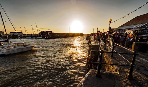 aberaeron westwales sunset goldenhour harbour