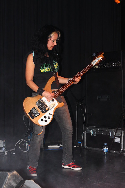 Concierto de Helmet + Totimoshi, la [2]