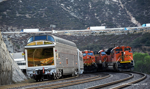 trains railroads bnsf businesstrain locomotive emd sd70ace cajonpass cozydell california