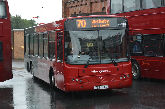 0305 YC51 LXX Transdev The Harrogate Bus Company (3)