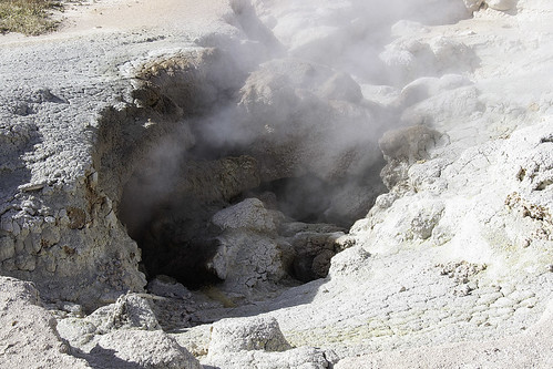 Fumarole in LGB | by fiore.janice