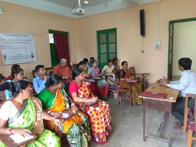 A 3-day old training on Scientific Management of Poultry with special reference to broiler  layer and turkey farming was organised by Sasya Shyamala KVK during 09-11 July 2018