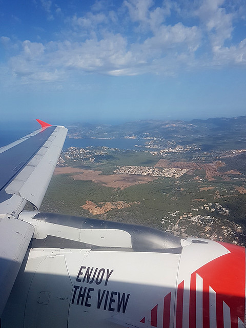 EC-MUT Airbus A319 Volotea - Palma runway 06L