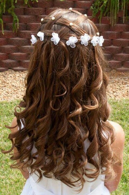 Wedding Hairstyles : Cute Little Girl Hairstyles for Weddi… | Flickr