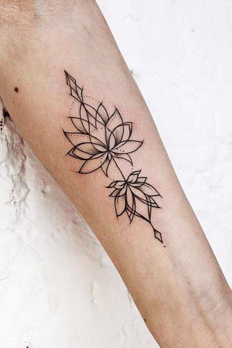 lotus-flower-tattoo-hand-black-geometric-dots-lines-334x50… | Flickr