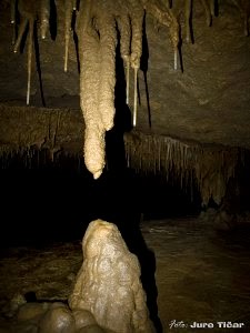 stalagmit-dan-stalaktit