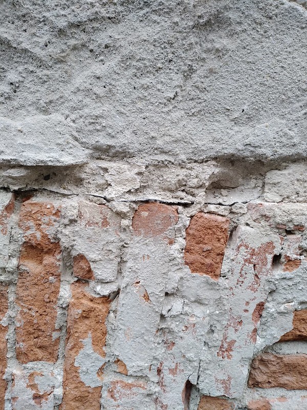 Cracked Brickwall texture #2