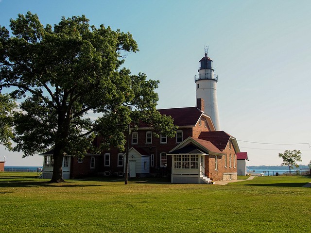 Fort Gratiot Lighthouse (1829)