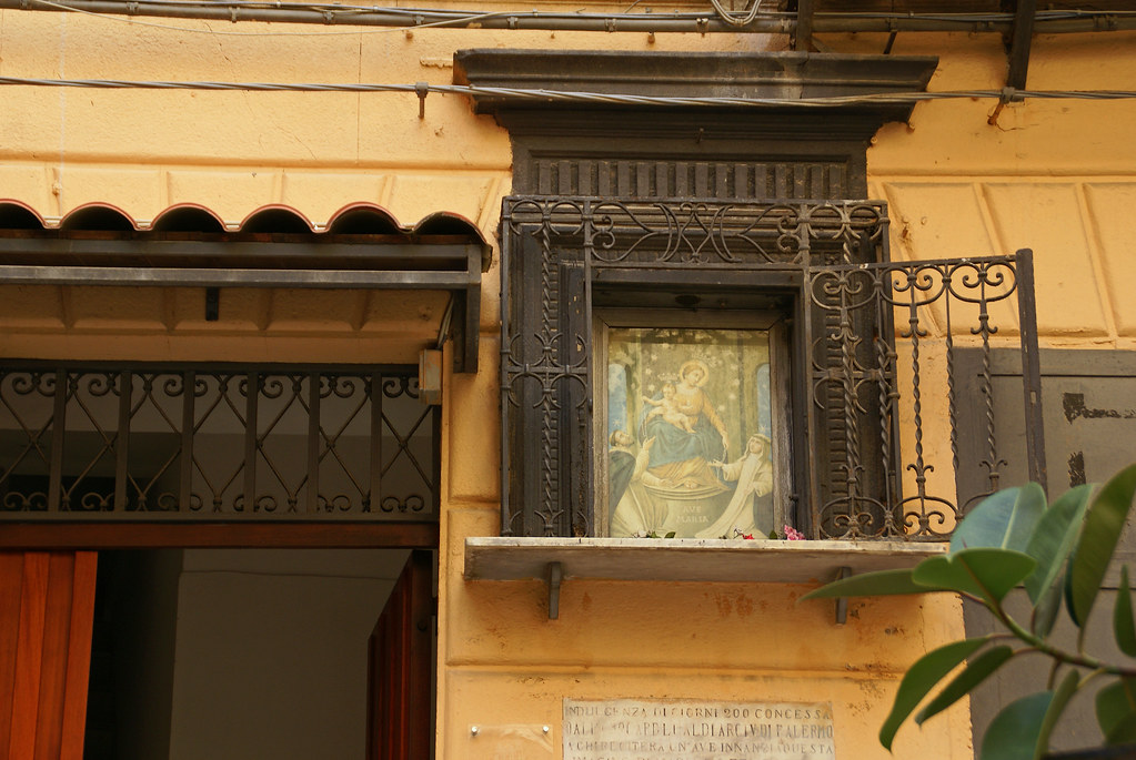 Palermo, Via Monteleone, Straßentabernakel (street tabernacle)
