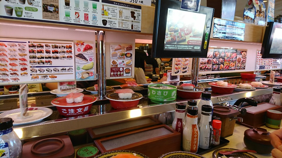 Inside of Sushi-Go-Round.Nerima,Tokyo. | yoshihiko sano | Flickr