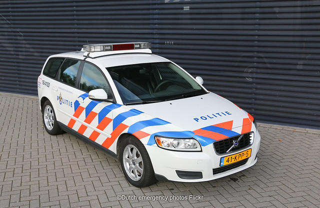 Dutch police Volvo V50