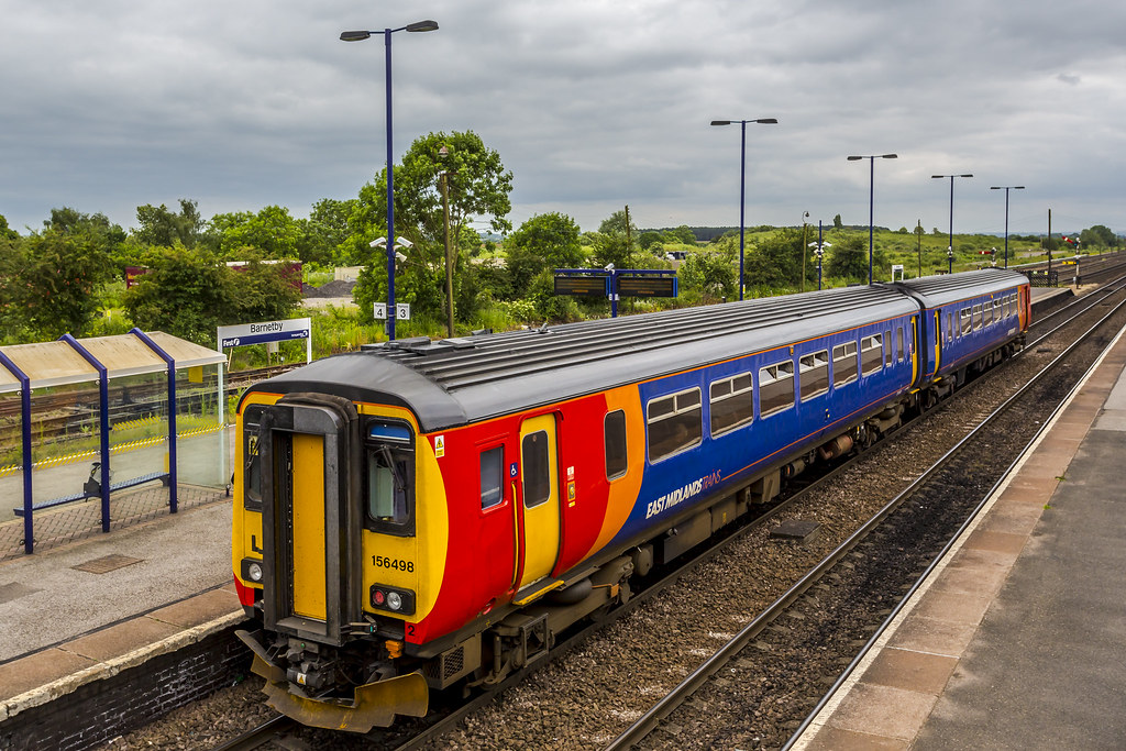 Flickr_Class-150_026 | East Midlands Trains Class 156 Metro-… | Flickr