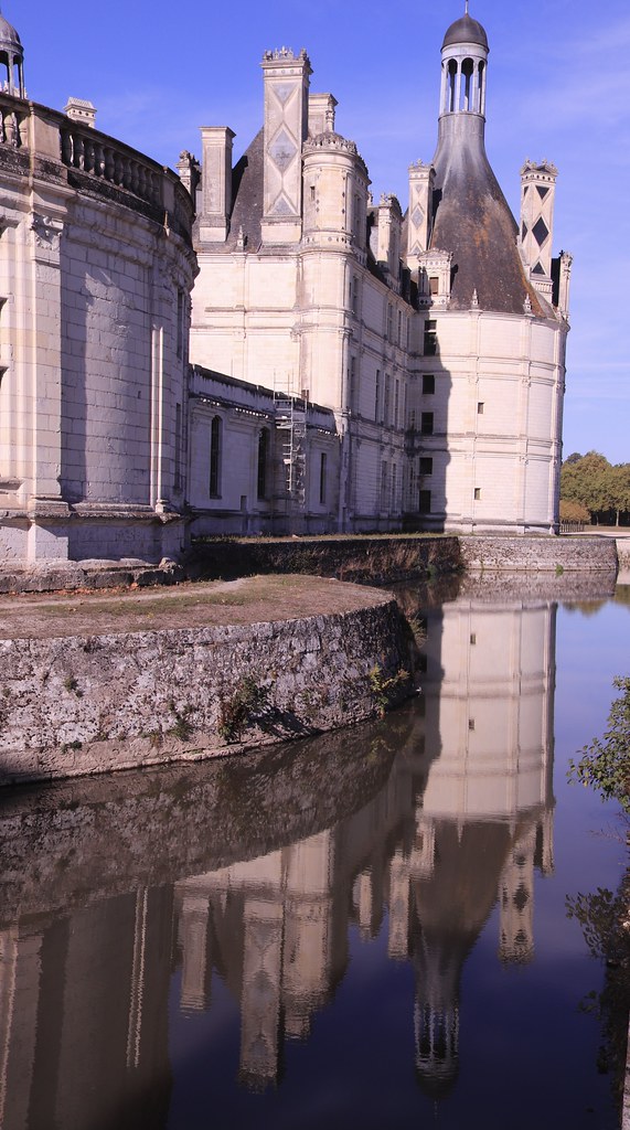 Reflets de Château ... ( In Explore le 16 Octobre 18 )