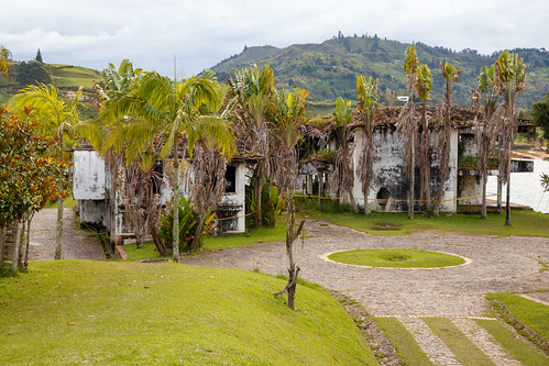 antioquia colombia co lamanuelahacienda pabloescobar retreat ruin