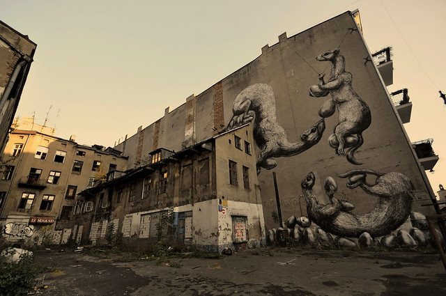 Muralopolis, decay and mural