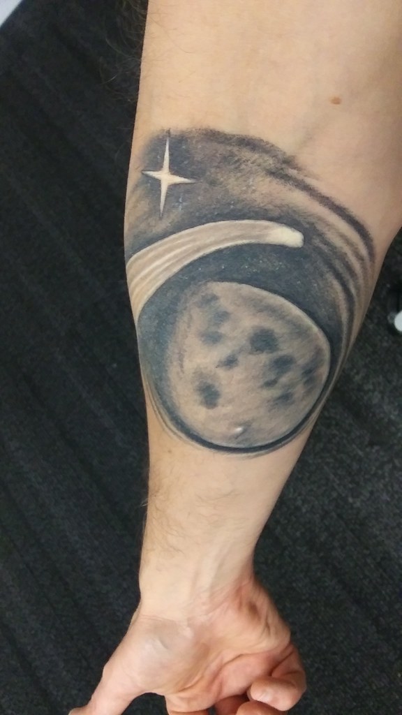 Pin by Sharon Helms on Tattoo it | Full moon tattoo, Moon tattoo,  Inspirational tattoos