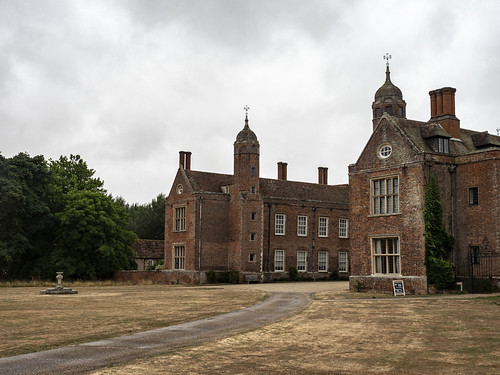 suffolk 2018 melfordhall longmelford nationaltrust building architecture façade sky clouds