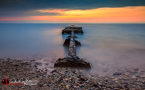 andrewslaterphotography beach clouds discoverwisconsin grantpark greatlakes lakemichigan landscape milwaukee nature outdoors rocks southmilwaukee sunrise travelwisconsin water mke mkemycity relaxation tense rough canon longexposure 5dmarkiii