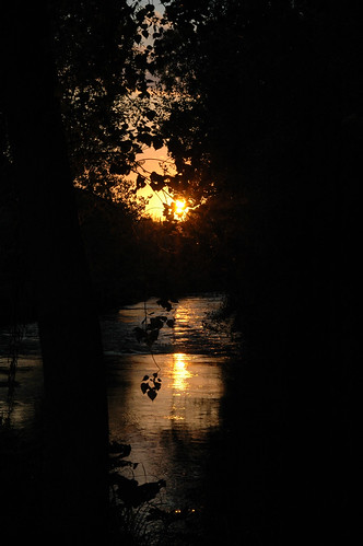 Ultimo sole di settembre by iconauta,                   lungofibreno fibreno sora isoladelliri tramonto sunset