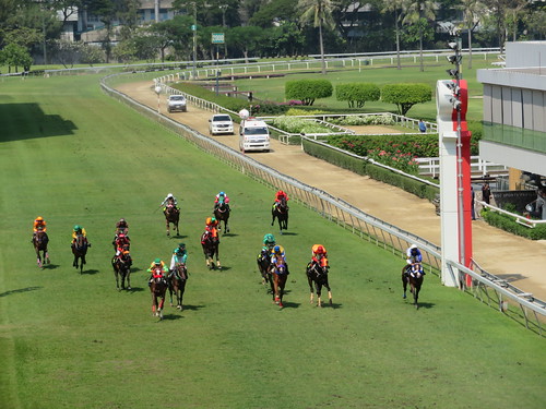 ロイヤルバンコクスポーツクラブの３レースゴール