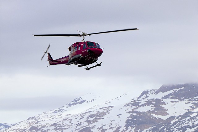 GreenlandCopter Approaching