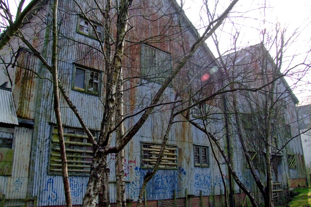 Rusting Building High Rise corrugated rust | this building was right at the beginning o… | Flickr