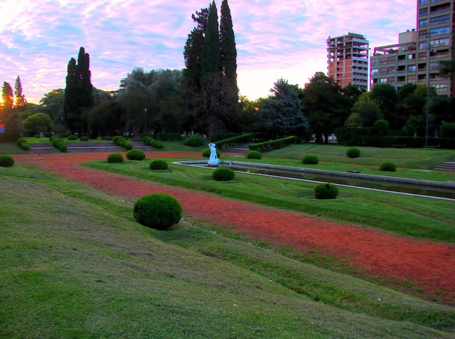 Parque Independencia - Jardin Frances (Glow)