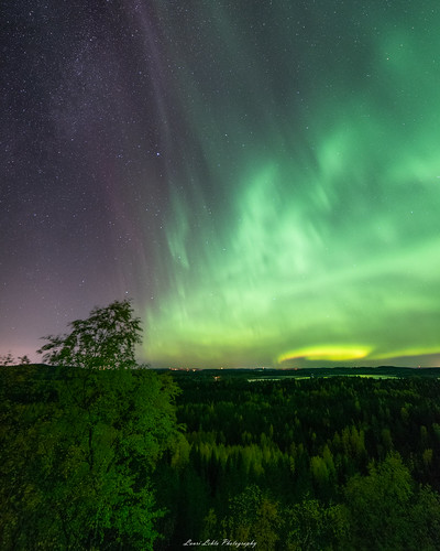 suomi finland hyyppää hyyppäänvuori nature landscape northernlights aurora auroras auroraborealis revontulet autumn fall syksy night nightscape sky stars forest hill mountain amazing europe view longexposure nikon d750 sigma 20mm art wideangle