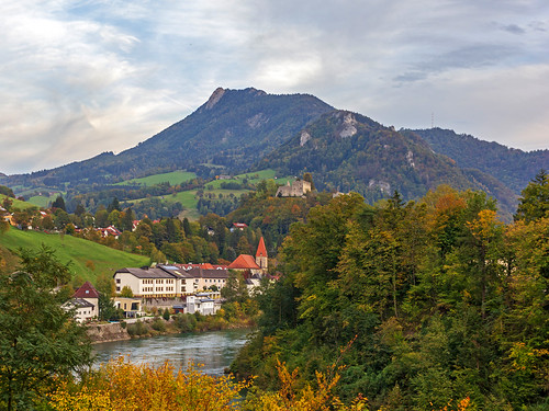 Schieferstein by herbraab, The Schieferstein mountain (1206m) with the Steinerner Jäger rock cliff (1185m), as seen from Losens