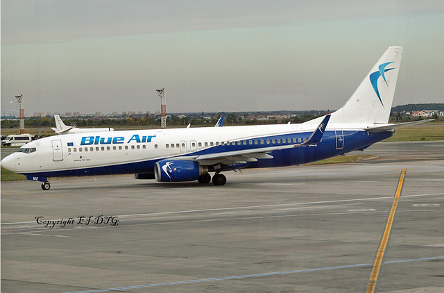 Boeing 737-86N YR-BME Blue Air