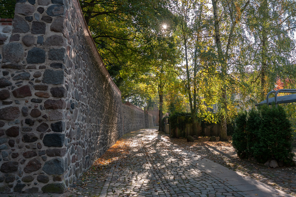 Neubrandenburg: Stadtmauer - City Wall