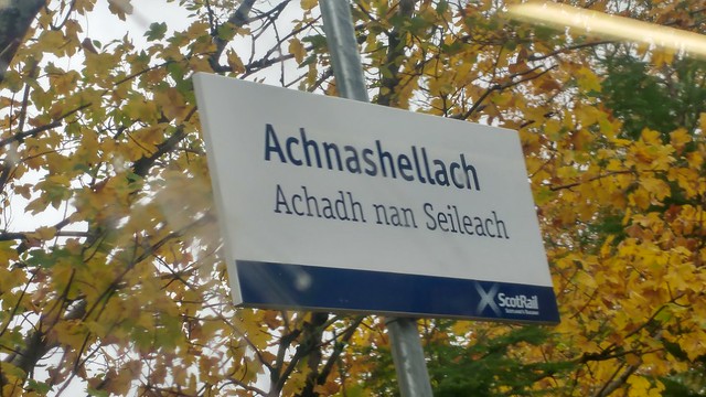Achnashellach station sign