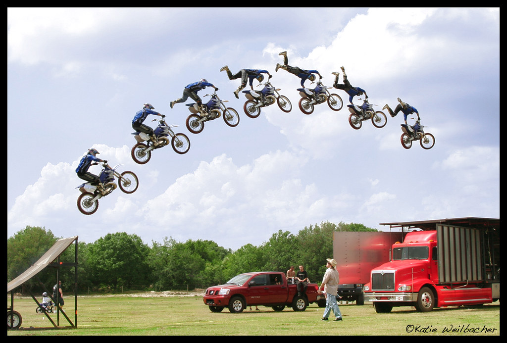 bmx stunt | he makes it look so easy! .... and this shot was… | Flickr