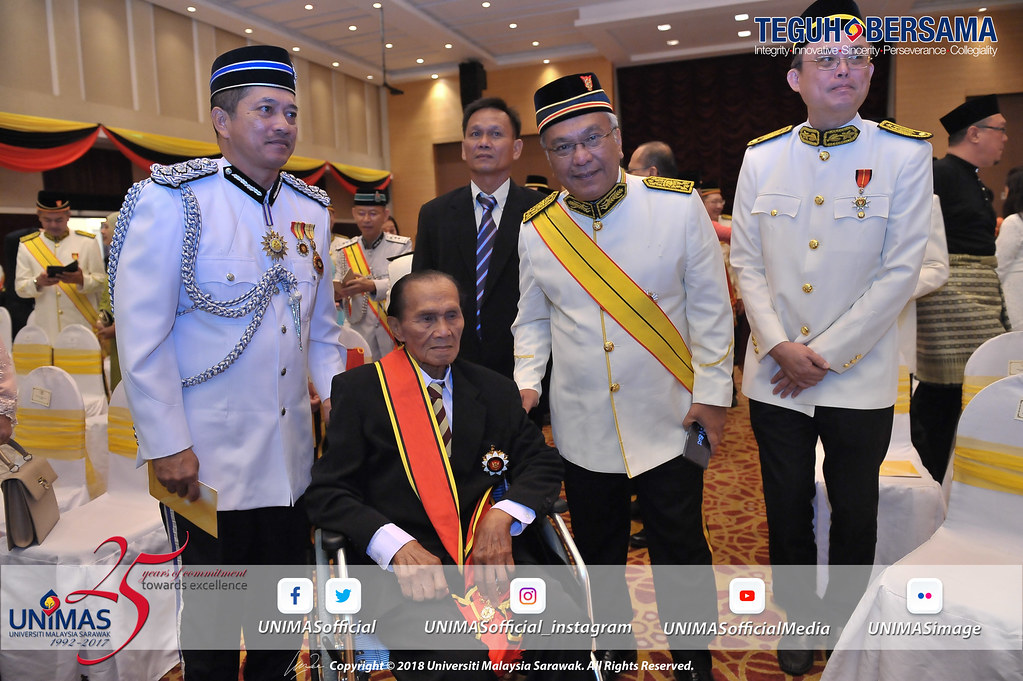 Istiadat Pengurniaan Darjah Darjah Kebesaran Negeri Sarawa Flickr