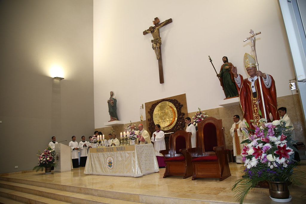 Primer aniversario de la Parroquia San Juan Pablo II (22/10/2018) | Flickr