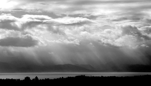 blackandwhite dramatic vancouverisland crepuscular rays sunbeams olympicmountains washingtonstate juandefuca